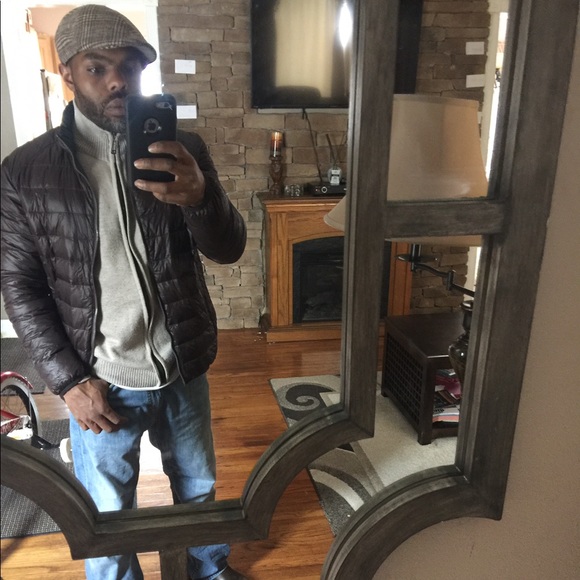 Meet your Posher, Cori Lathan - Picture 2 of 2